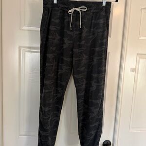 Women’s Black Camo Jogger Pants